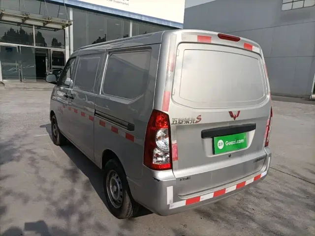 Wuling Rongguang S — Фото автомобиля 4