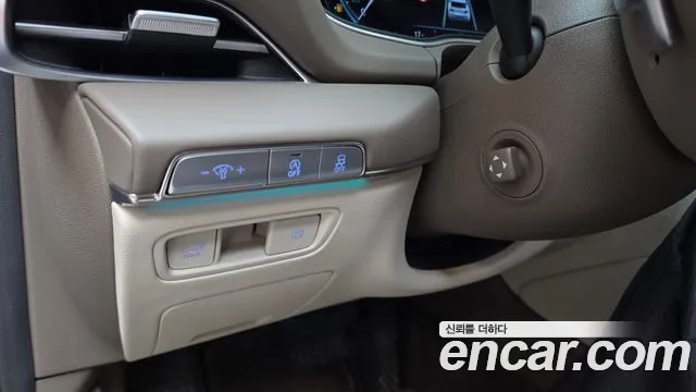 Genesis GV80 — Фото автомобиля 29