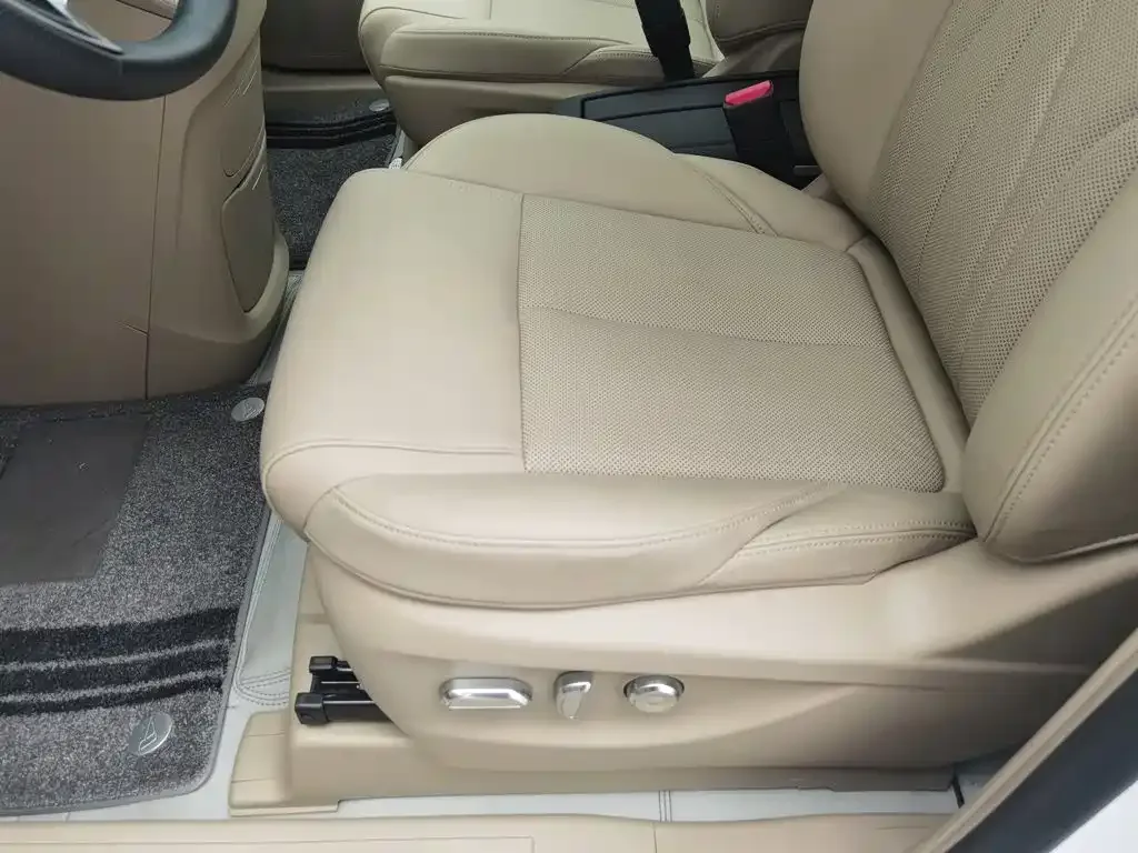 Buick Buick GL8 New Energy 2025 Land Honor Premium Edition 7-Seater — Фото автомобиля 20