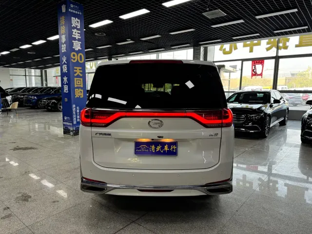 GAC Trumpchi M8 — Фото автомобиля 13