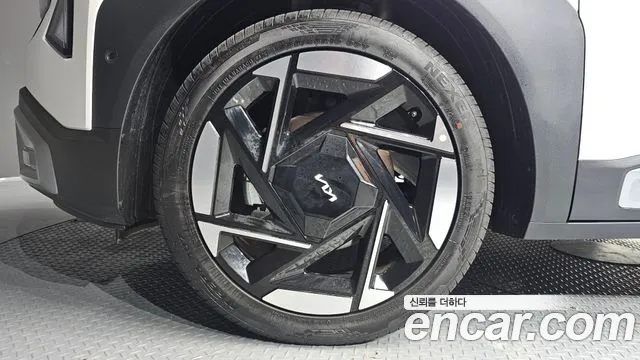 Kia Seltos Seltos 2 поколение Бензин 1.6T 2WD — Фото автомобиля 5