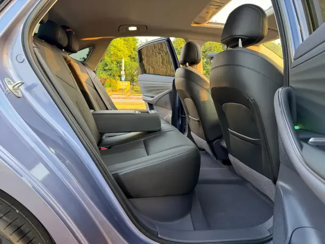 Nissan Nissan N6 2025 Mid Configuration — Фото автомобиля 15
