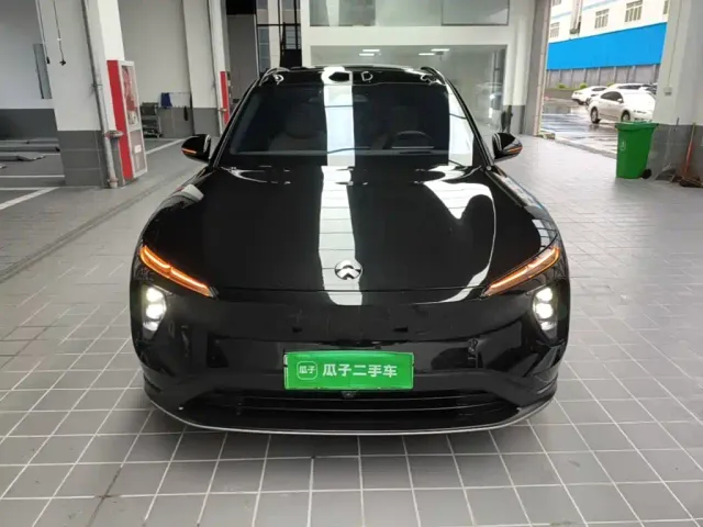 Nio ES6 — Фото автомобиля 2