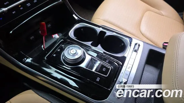 Kia Canival Carnival 4 поколение Бензин 7 мест Noblesse — Фото автомобиля 9