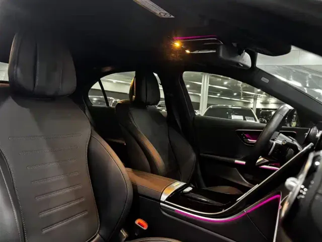 Mercedes-Benz C-Class — Фото автомобиля 2