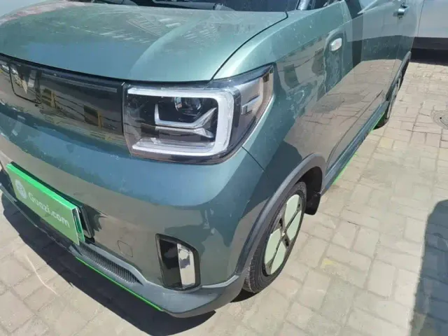 Wuling Hongguang Mini EV — Фото автомобиля 23