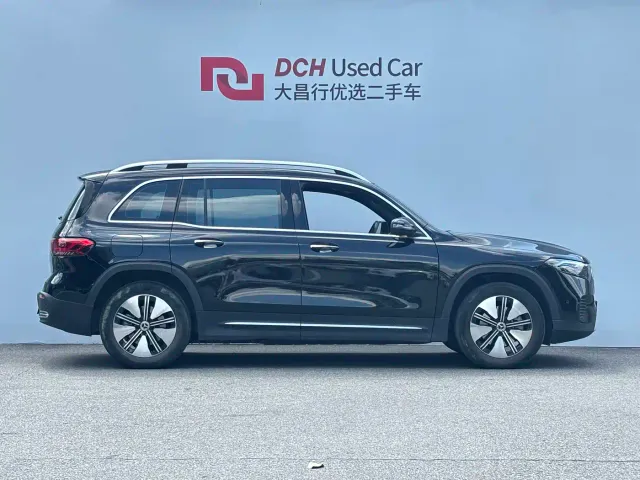 Mercedes-Benz EQB — Фото автомобиля 3