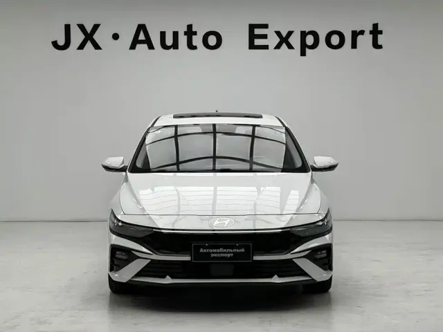 Hyundai Elantra — Фото автомобиля 2