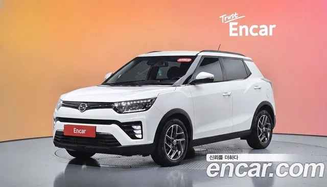 Фотография автомобиля — KGM Tivoli Very New