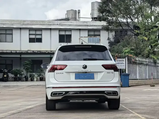 Volkswagen Tiguan L — Фото автомобиля 7