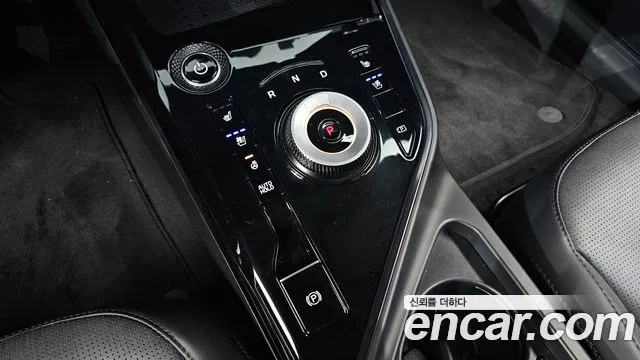Kia Niro Niro (New) — Фото автомобиля 12