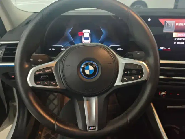 BMW i3 — Фото автомобиля 15