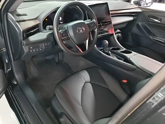 Toyota Avalon — Фото автомобиля 9