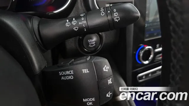 Renault-KoreaSamsung QM6 Новый QM6 2.0 LPe RE Signature 2WD — Фото автомобиля 25