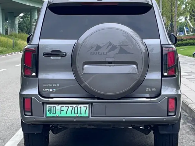 BAIC BJ60 Thunder — Фото автомобиля 5