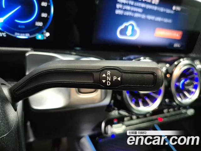 Mercedes-Benz EQB X243 — Фото автомобиля 9