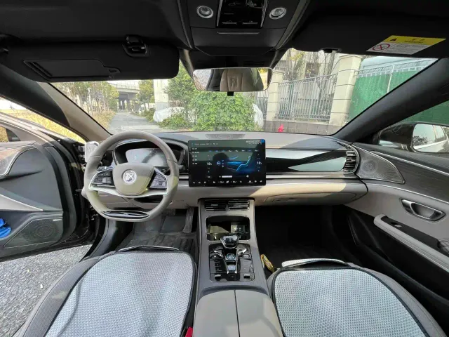 BYD Han — Фото автомобиля 5