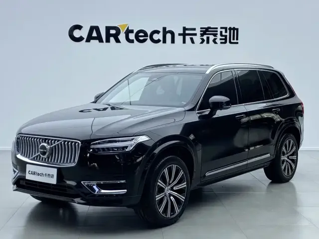 Фотография автомобиля — Volvo XC90