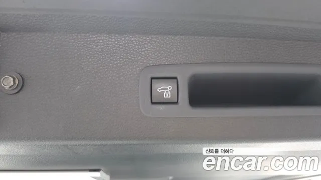 Toyota Sienna — Фото автомобиля 24