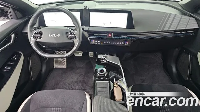Kia EV6 — Фото автомобиля 6