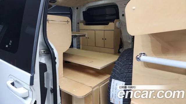 Hyundai Staria Staria Карго 3 места — Фото автомобиля 9