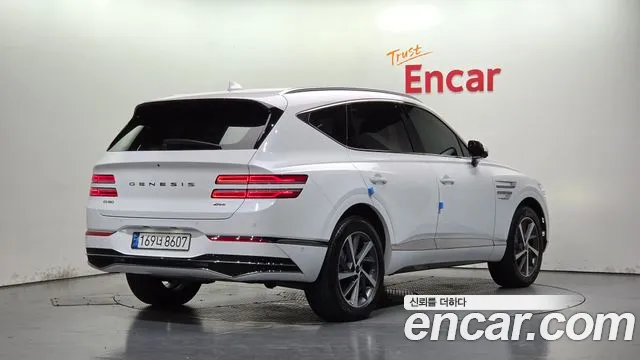 Genesis GV80 — Фото автомобиля 2