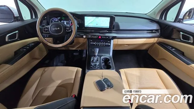 Kia Carnival — Фото автомобиля 10