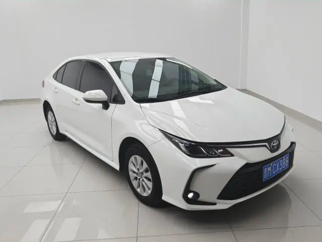 Toyota Corolla — Фото автомобиля 2