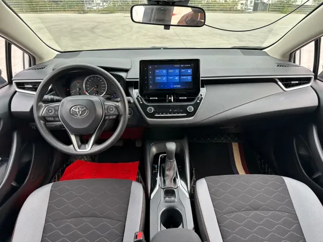 Toyota Corolla — Фото автомобиля 11