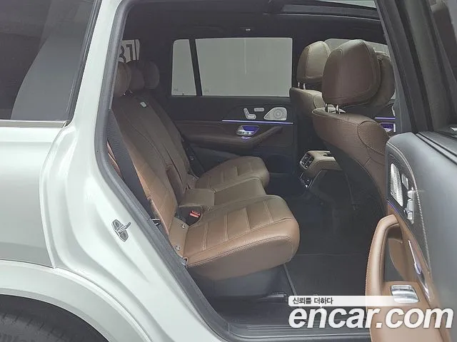 Mercedes-Benz GLS-Class — Фото автомобиля 15