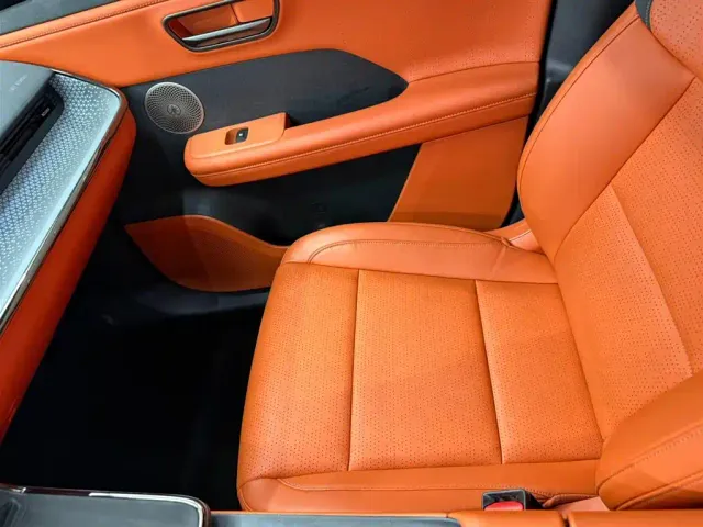 Toyota BoZhi 3X — Фото автомобиля 12