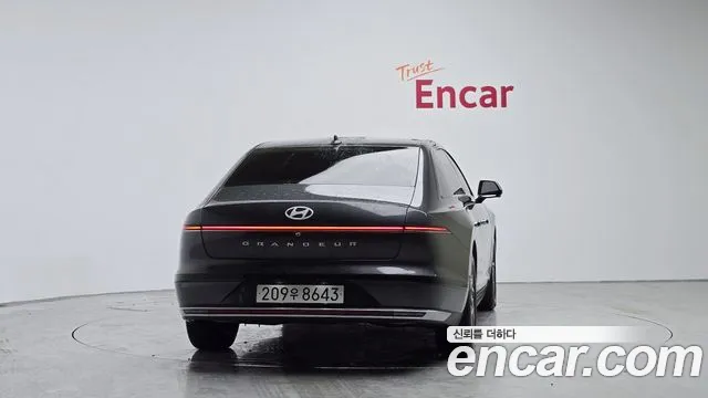 Hyundai Grandeur GN7 — Фото автомобиля 4