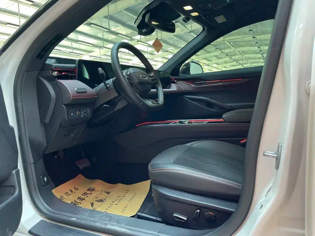 Ford Mondeo — Фото автомобиля 6
