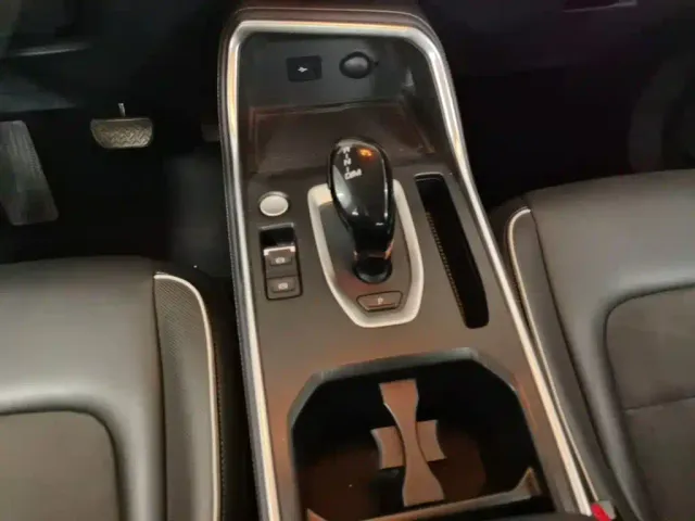 Haval H6 — Фото автомобиля 13