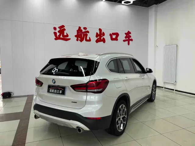 BMW BMW X1 2022 sDrive20Li Fashion — Фото автомобиля 6