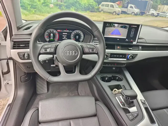Audi A4L — Фото автомобиля 19