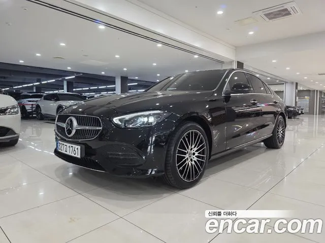 Фотография автомобиля — Mercedes-Benz C-Class W206