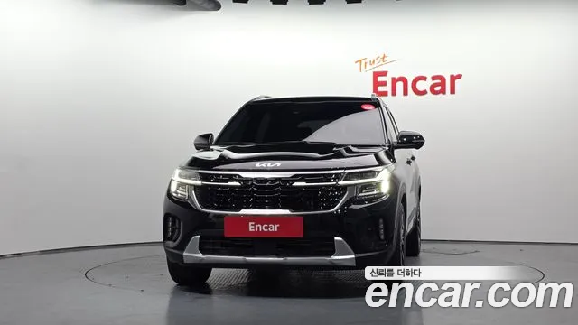 Kia Seltos — Фото автомобиля 3