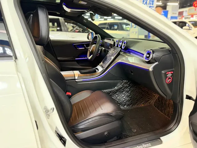 Mercedes-Benz C-Class — Фото автомобиля 11