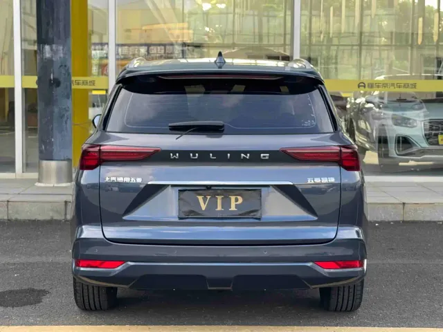 Wuling Victory — Фото автомобиля 8