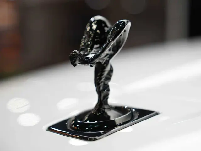 Rolls-Royce Cullinan — Фото автомобиля 5