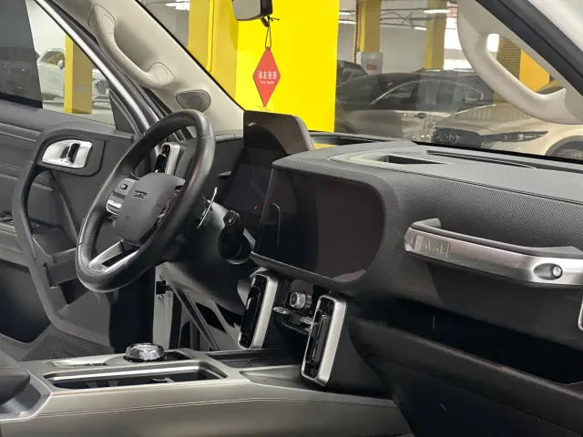 Haval Big Dog — Фото автомобиля 6