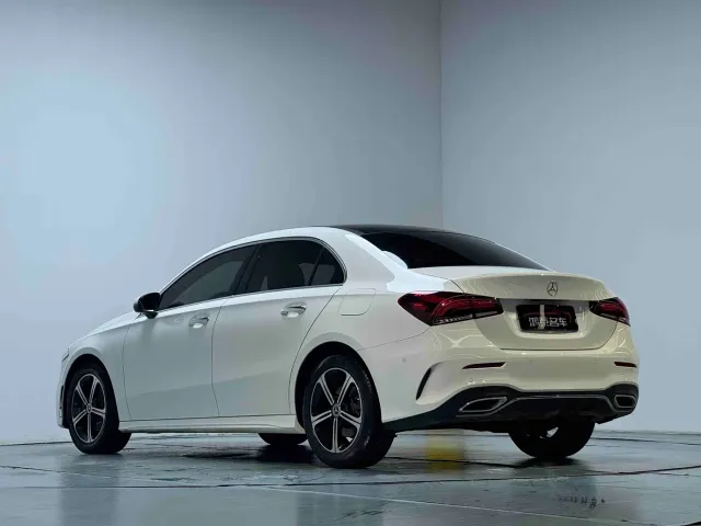 Mercedes-Benz A-Class — Фото автомобиля 19