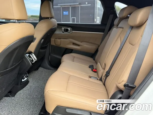 Kia Sorento — Фото автомобиля 16