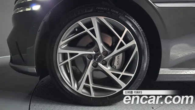 Genesis G90 Бензин 3.5 турбо AWD — Фото автомобиля 5