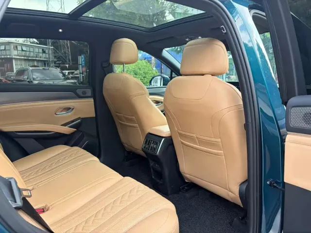 BYD Song L DM-i — Фото автомобиля 17