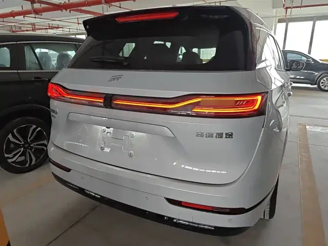 Jetour Shanhai L9 — Фото автомобиля 5