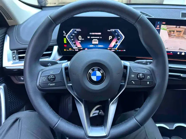 BMW X1 — Фото автомобиля 11