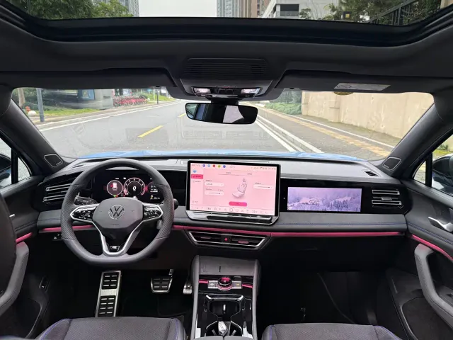 Volkswagen Tiguan L — Фото автомобиля 17