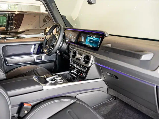 Mercedes-Benz G-Class — Фото автомобиля 9